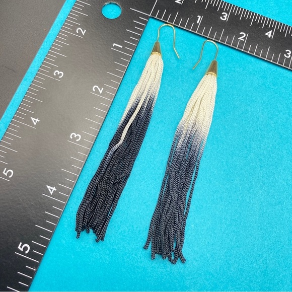 Satin Tassel Ombré Long Silky Earrings - Picture 5 of 8
